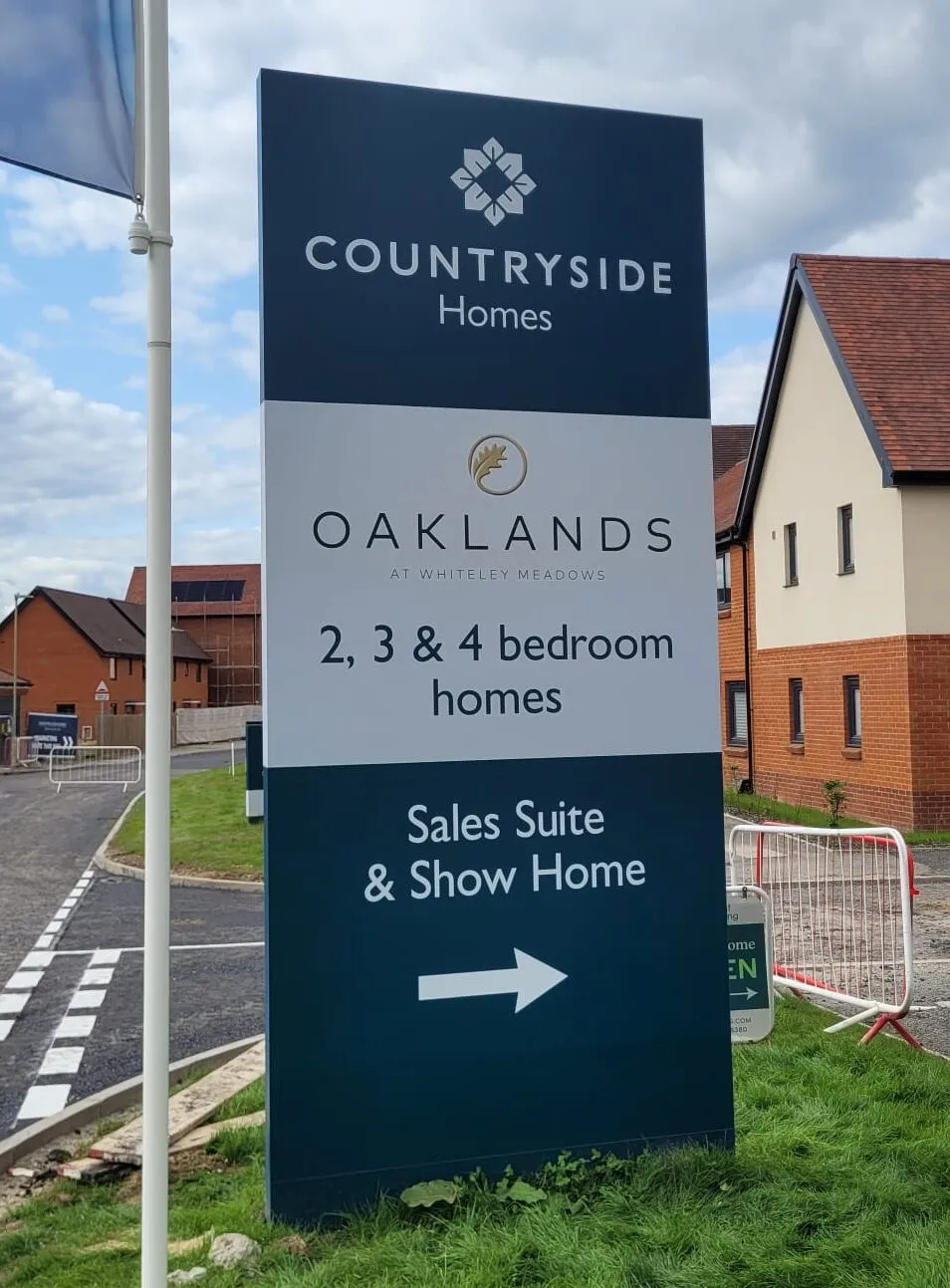 Site Hoarding, site signage, construction signage, health & safety signage, directional signage, custom signage, bespoke signage , graphic design