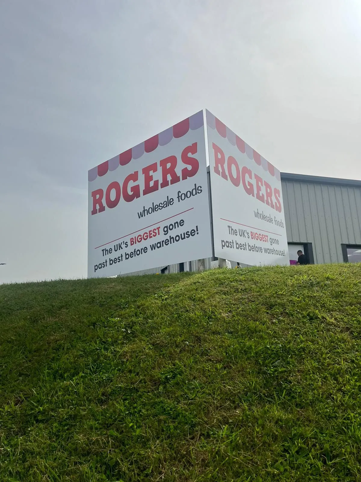 Post & Panel sign, POS signage, Acm Signage, advertising, Road side signage, custom signage, exterior signage