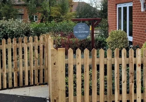 Projecting signage, hanging signage, graphic design bespoke signage, bespoke design, advertising, road side signage