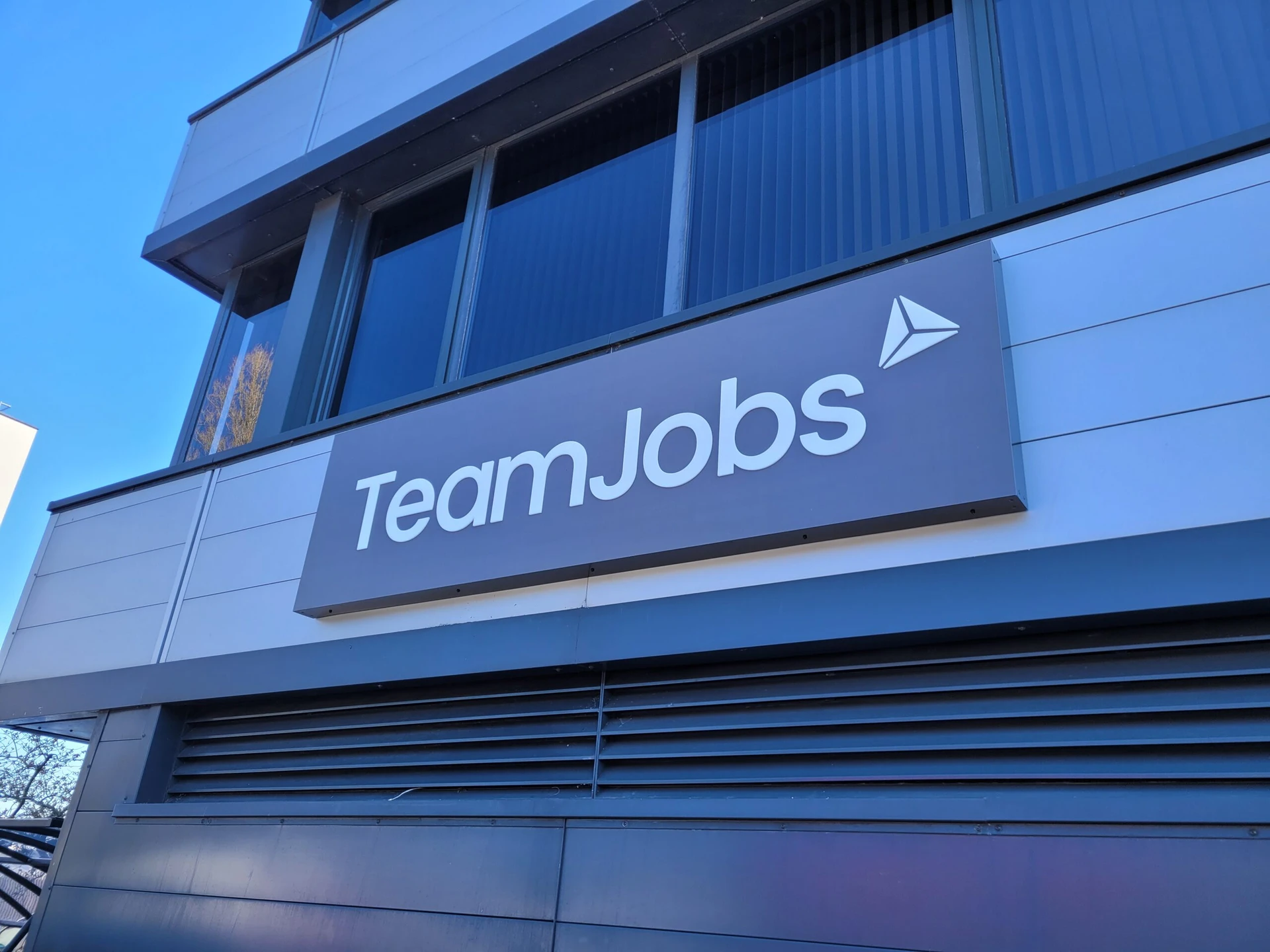 Team Jobs External Tray